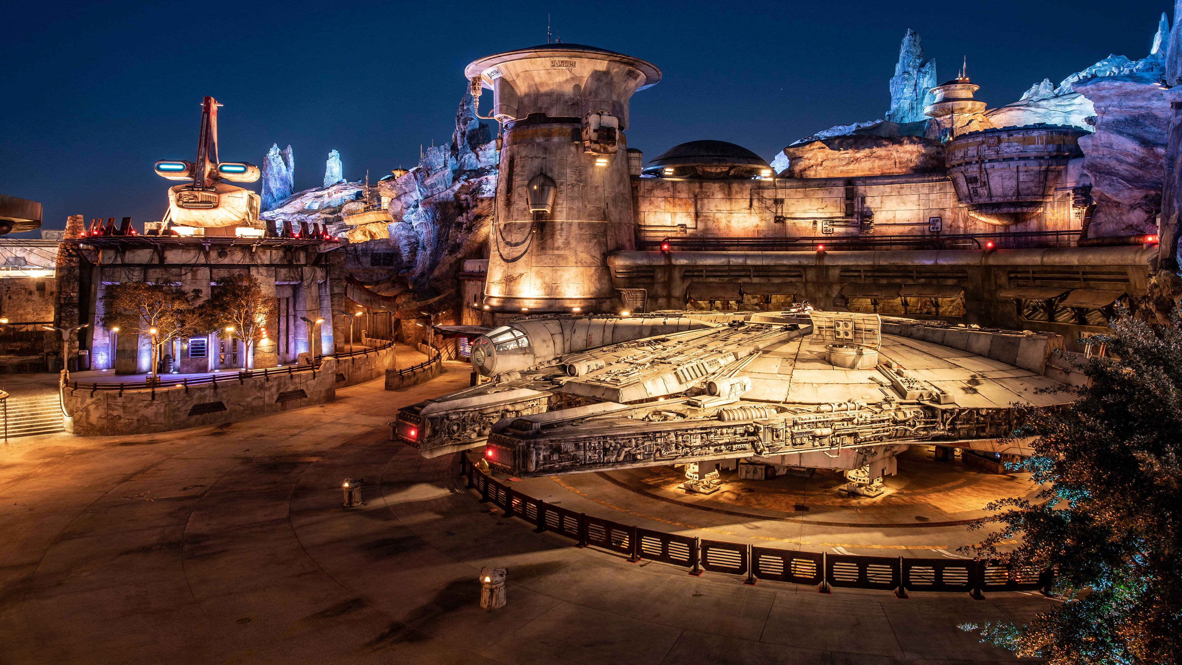 Star Wars: Galaxy's Edge | Disneyland Resort