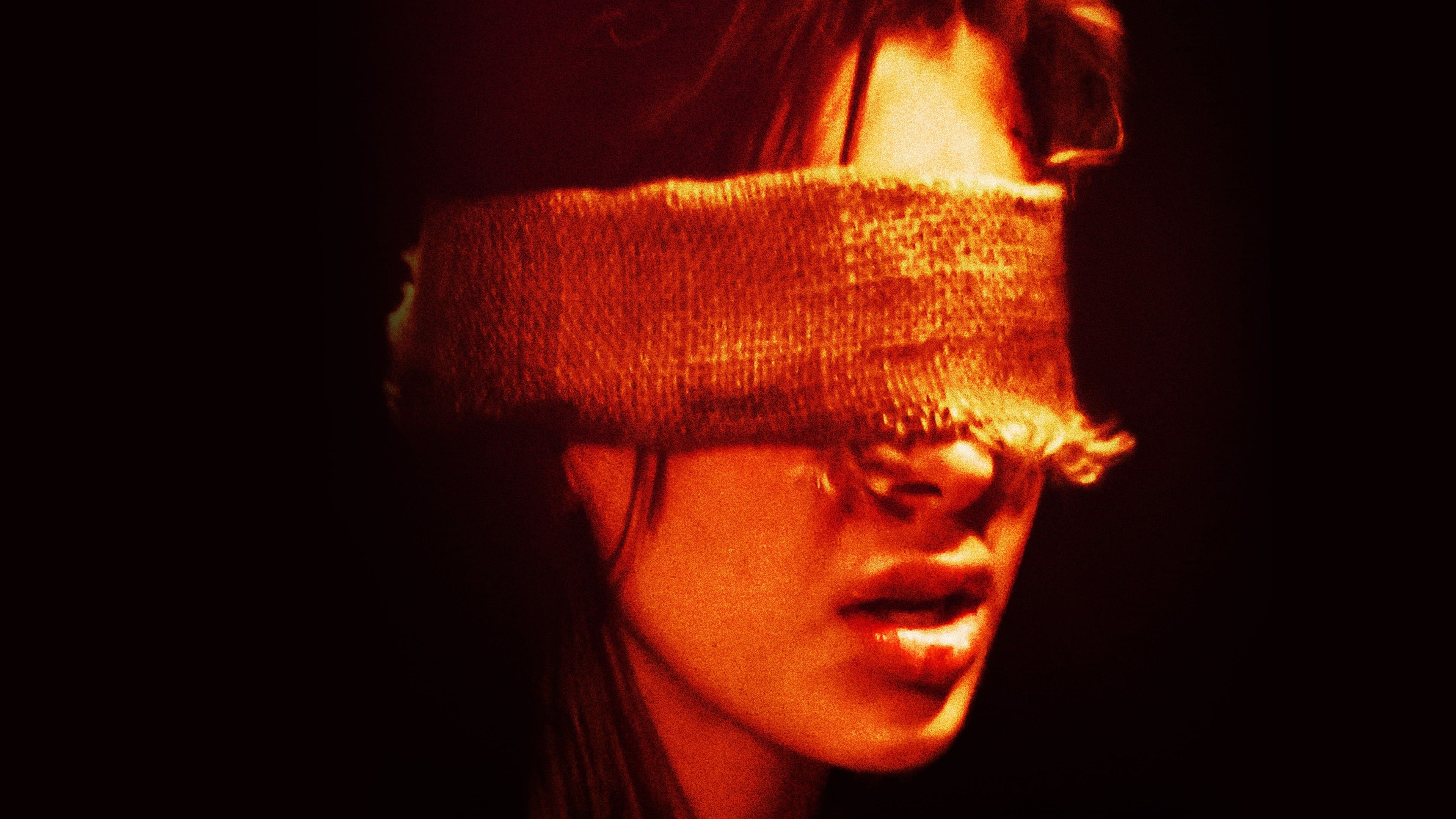 La ragazza della porta accanto