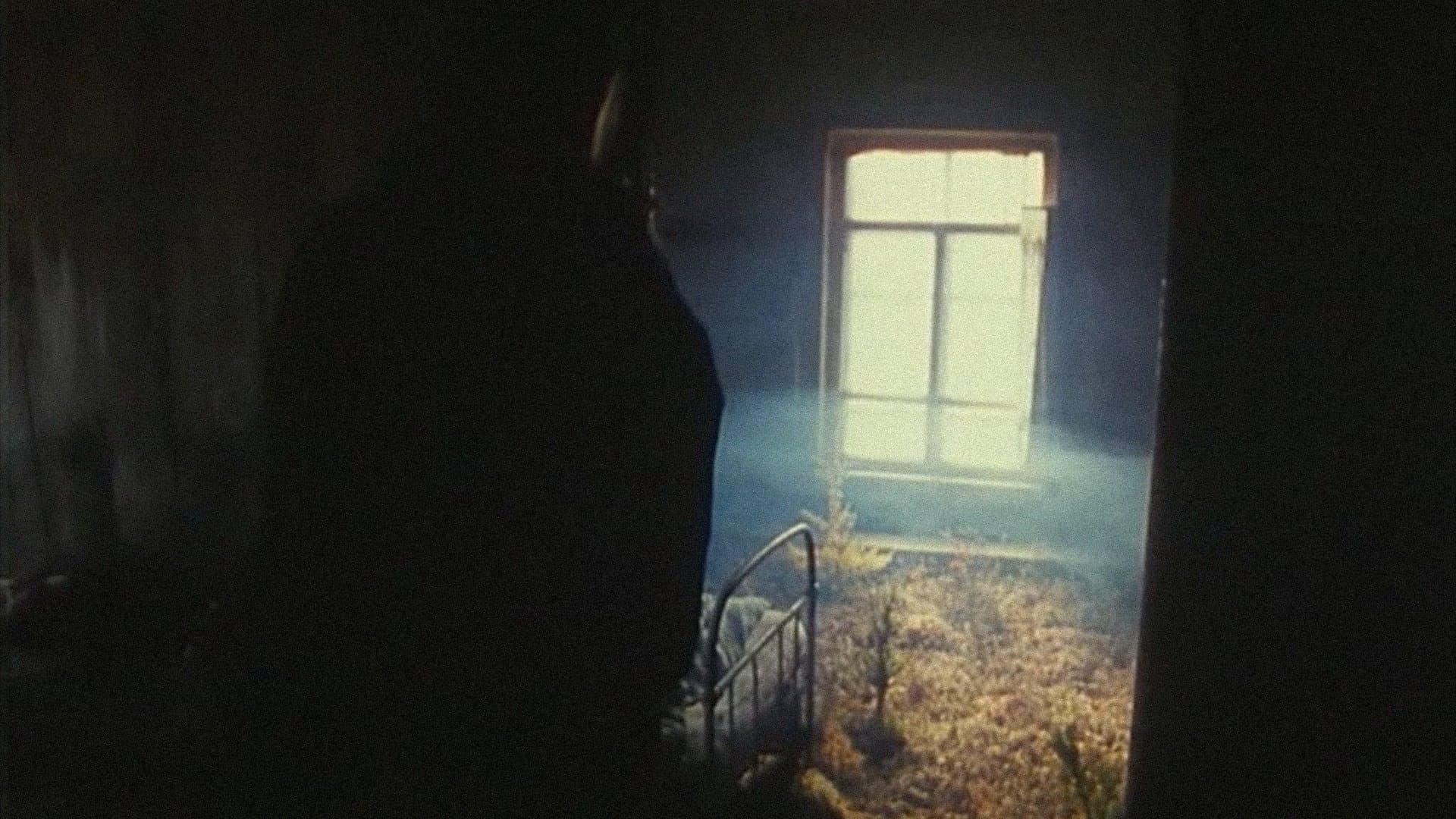 Lontano da Dio e dagli uomini