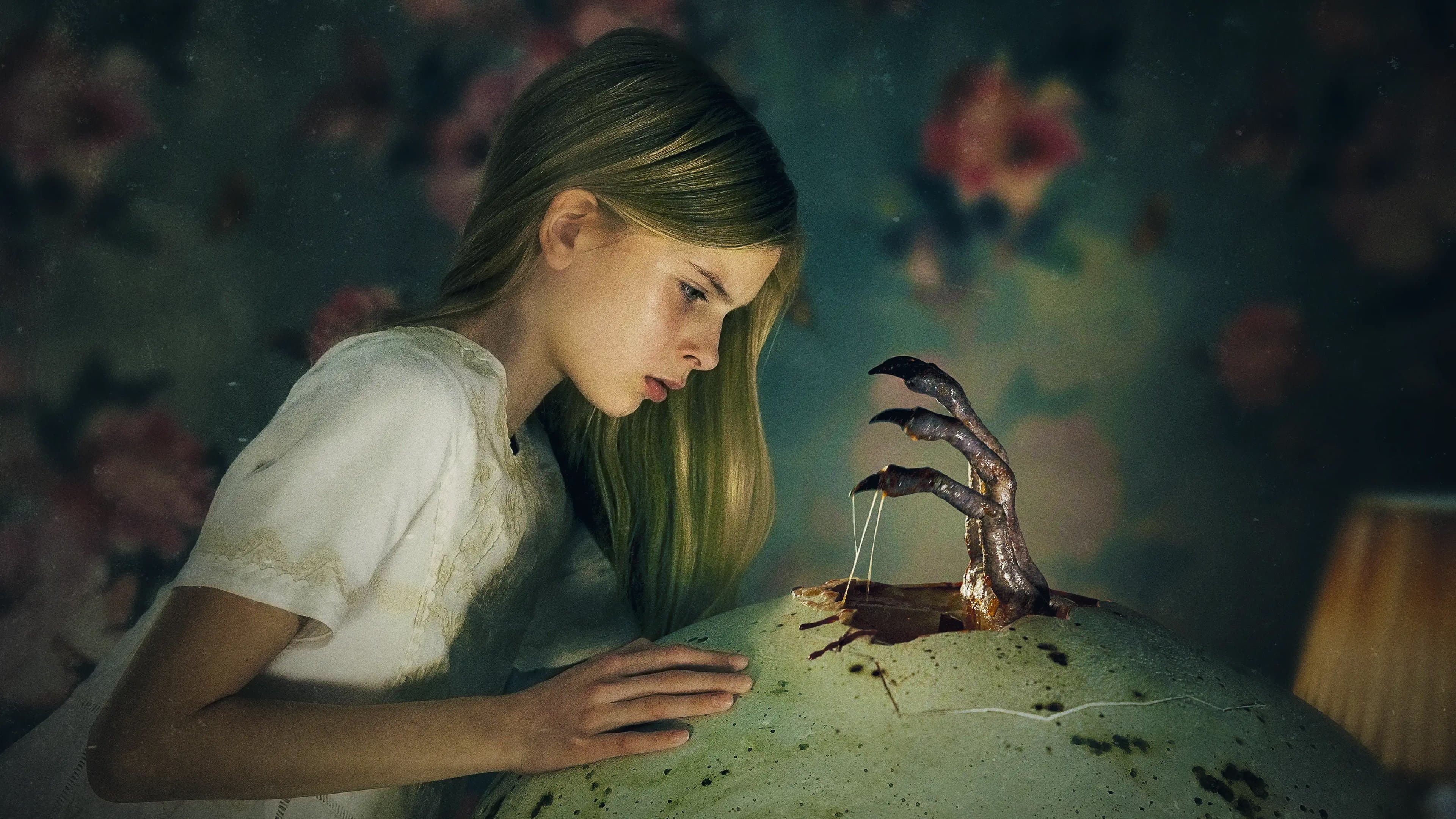 Hatching - La forma del male