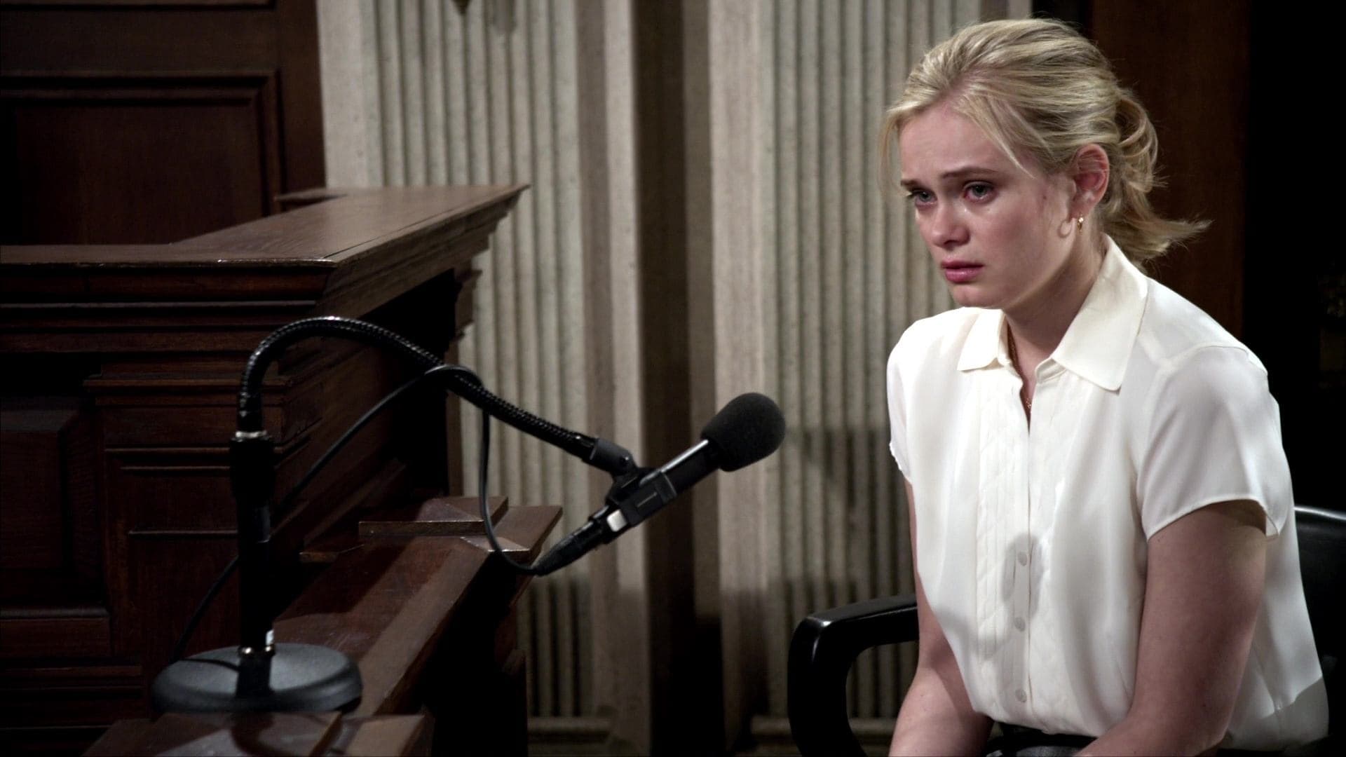 L'assassina dagli occhi blu