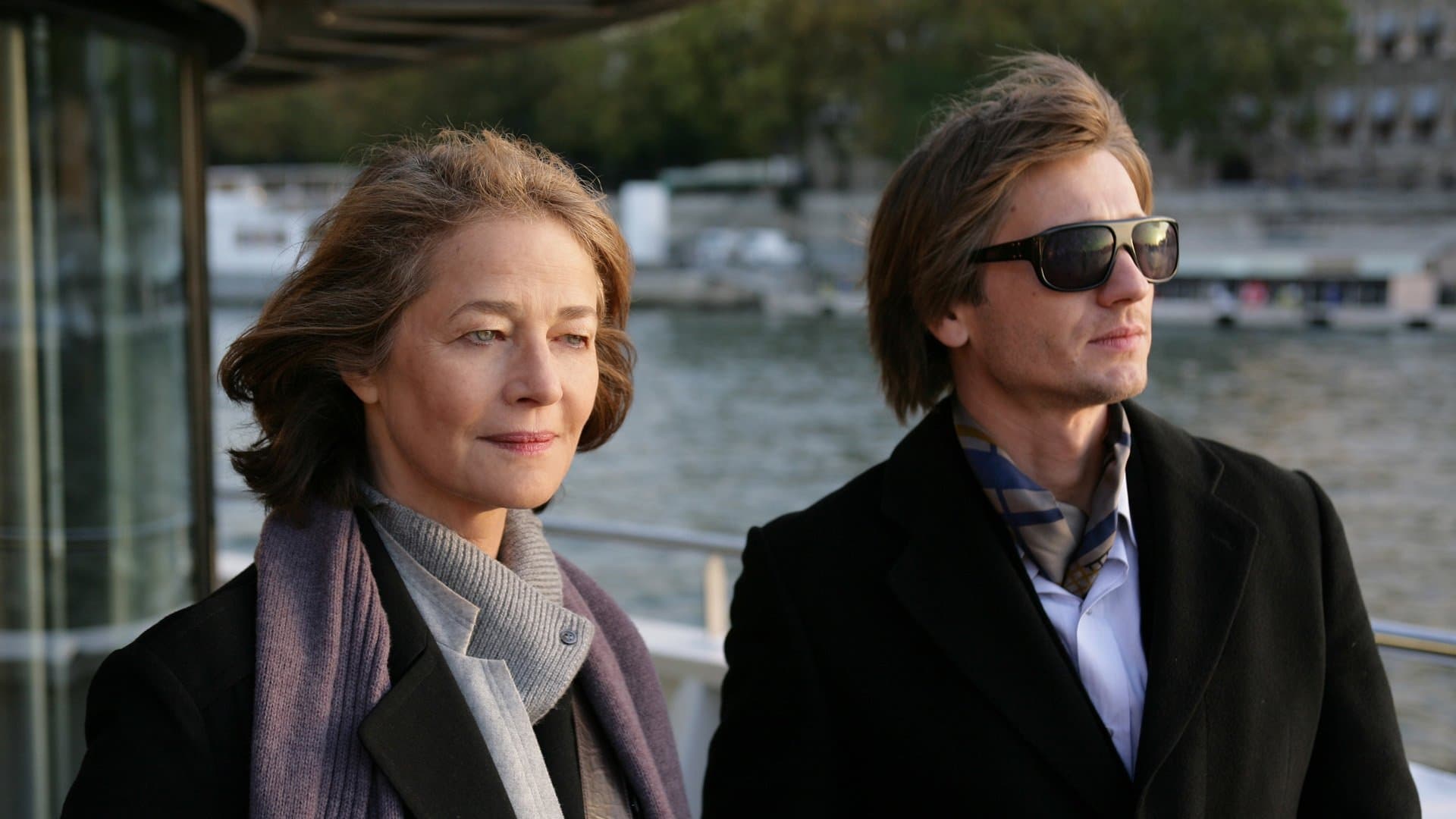 L'uomo dei cerchi azzurri