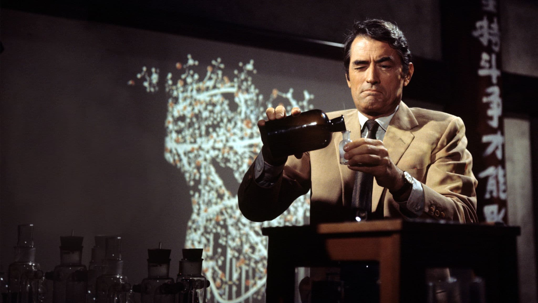 La lunga ombra gialla