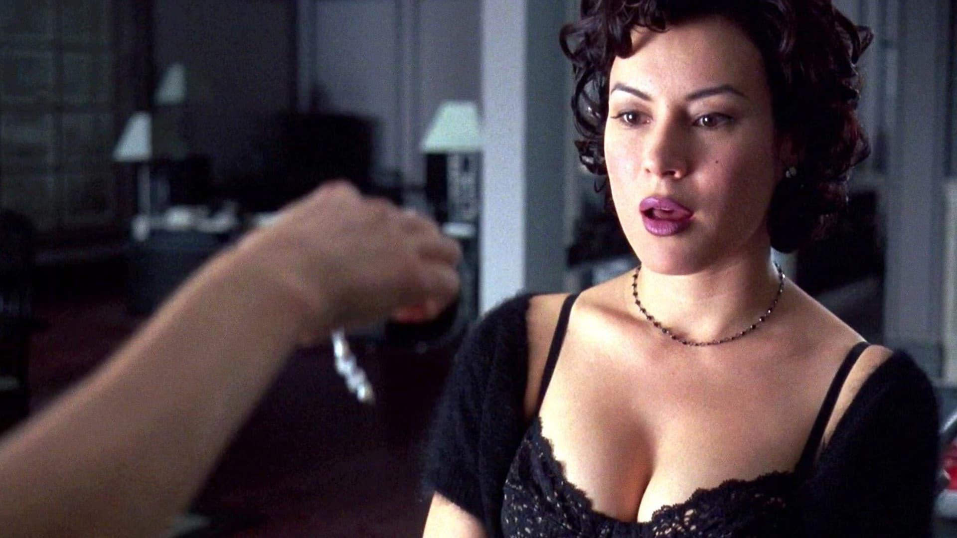 Bound - Torbido inganno