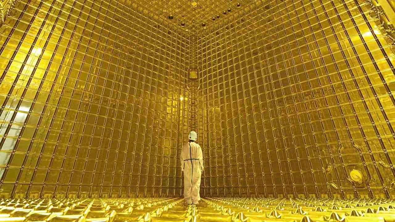 Almost Nothing - Cern: La Scoperta Del Futuro