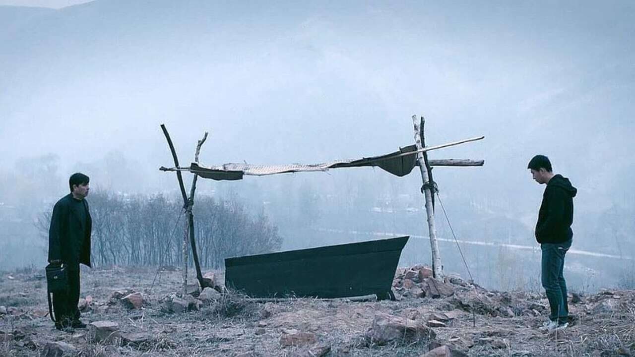 Una bara da seppellire