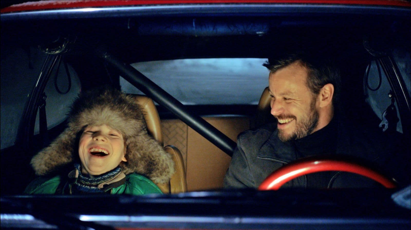 Tumman veden päällä