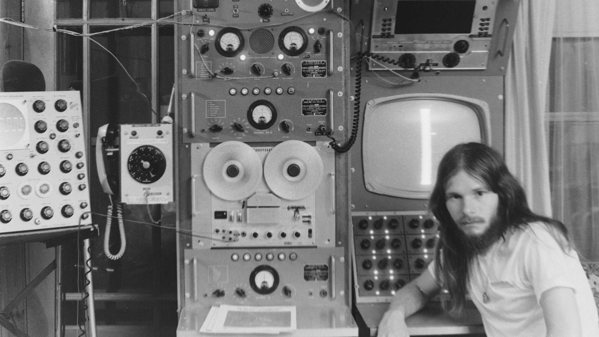 John e la musica per gli alieni