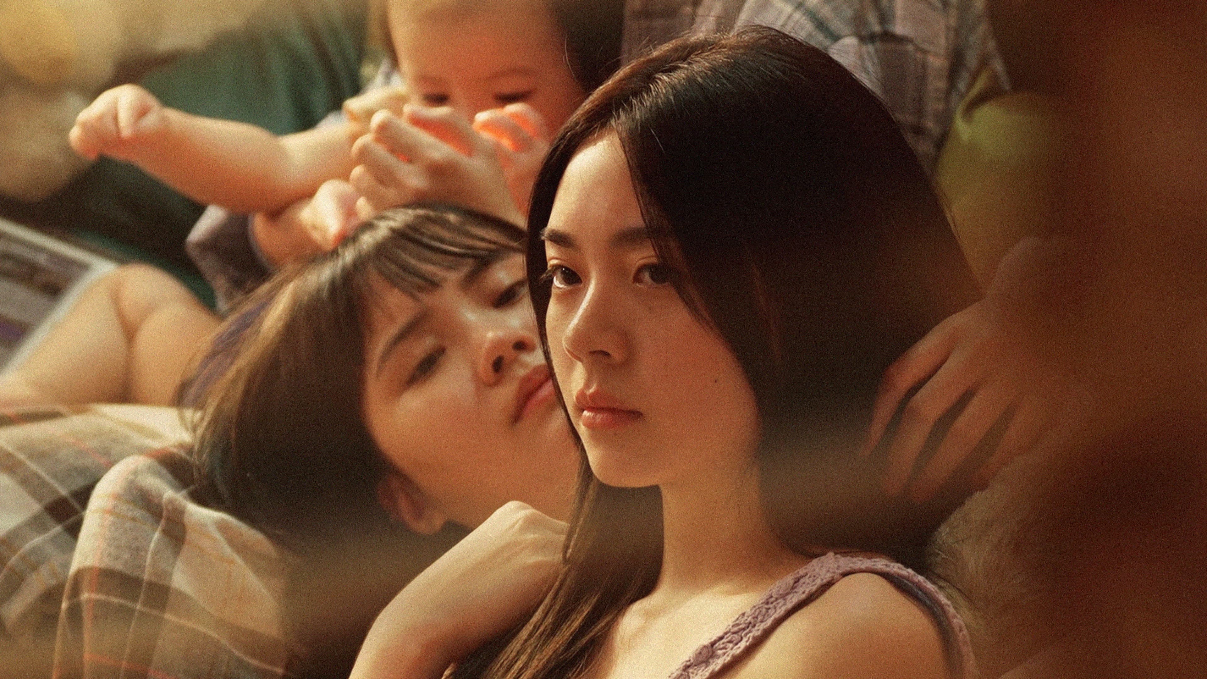 แฟลตเกิร์ล ชั้นห่างระหว่าง เ ร า