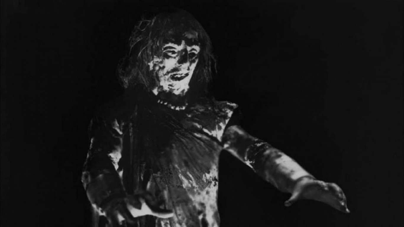 La maldición de la momia azteca