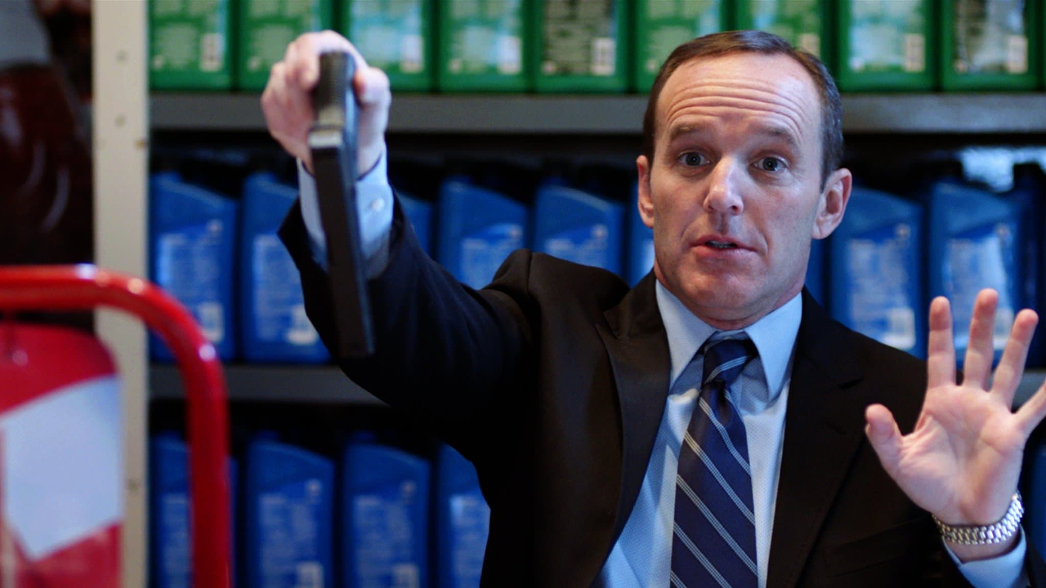 Scena comica nel raggiungere il Martello di Thor