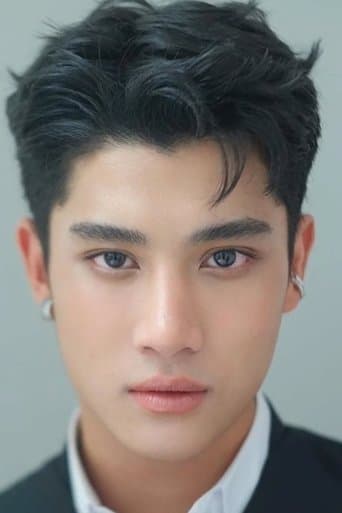 ธีธัช คุ้มเมือง