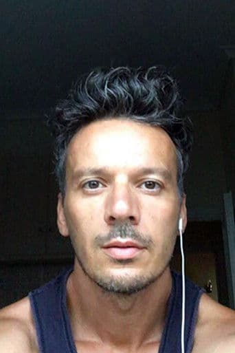 Γιώργος Νανούρης