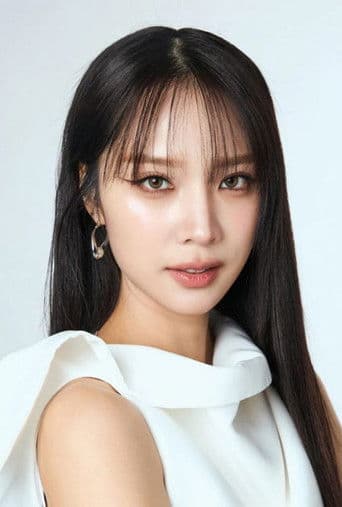 พลอยชมพู ศุภทรัพย์