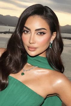 نور الغندور