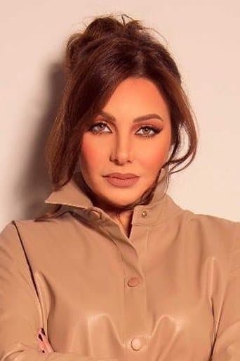 نادين تحسين بيك