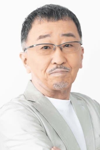 深見亮介