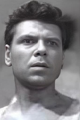 Александр Новиков