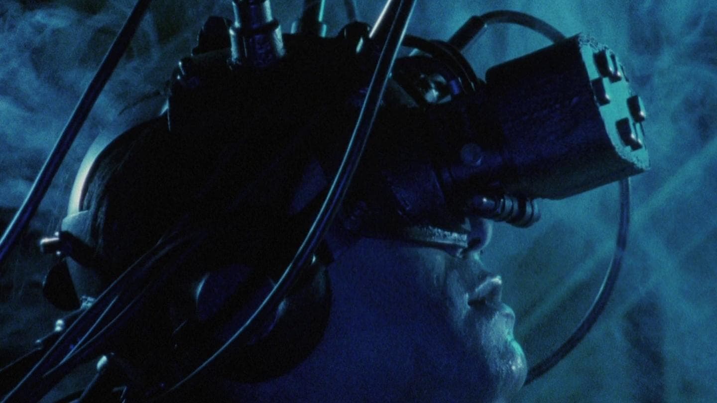 Tetsuo 2 - Martello di carne