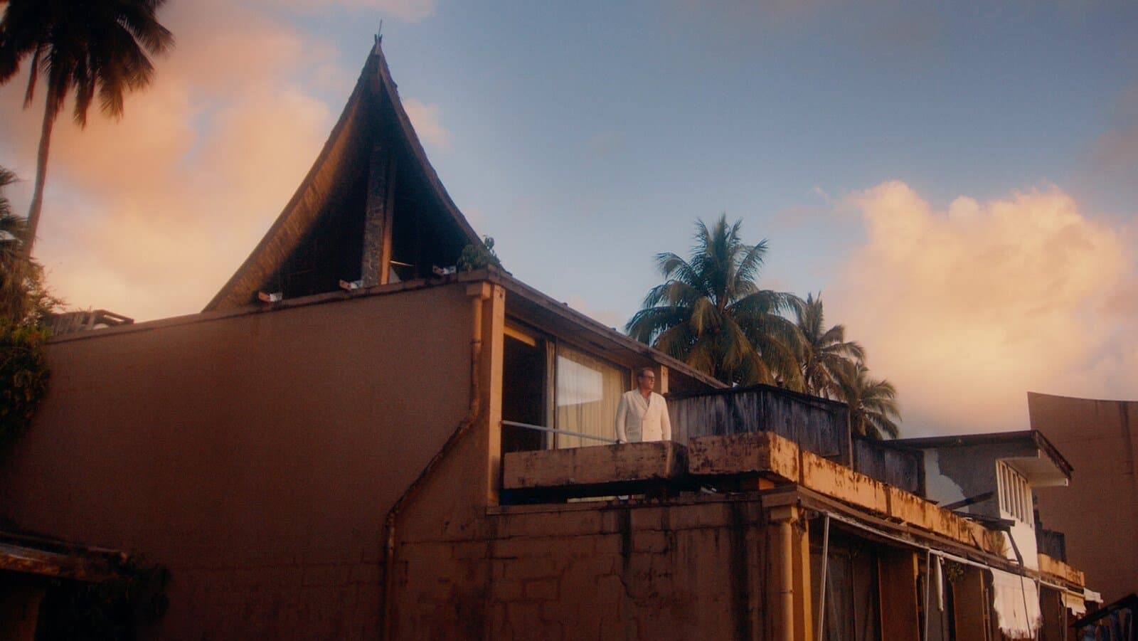 Pacifiction - Un mondo sommerso