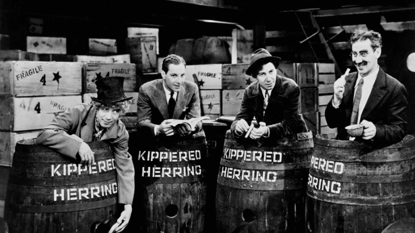 Monkey Business - Quattro folli in alto mare