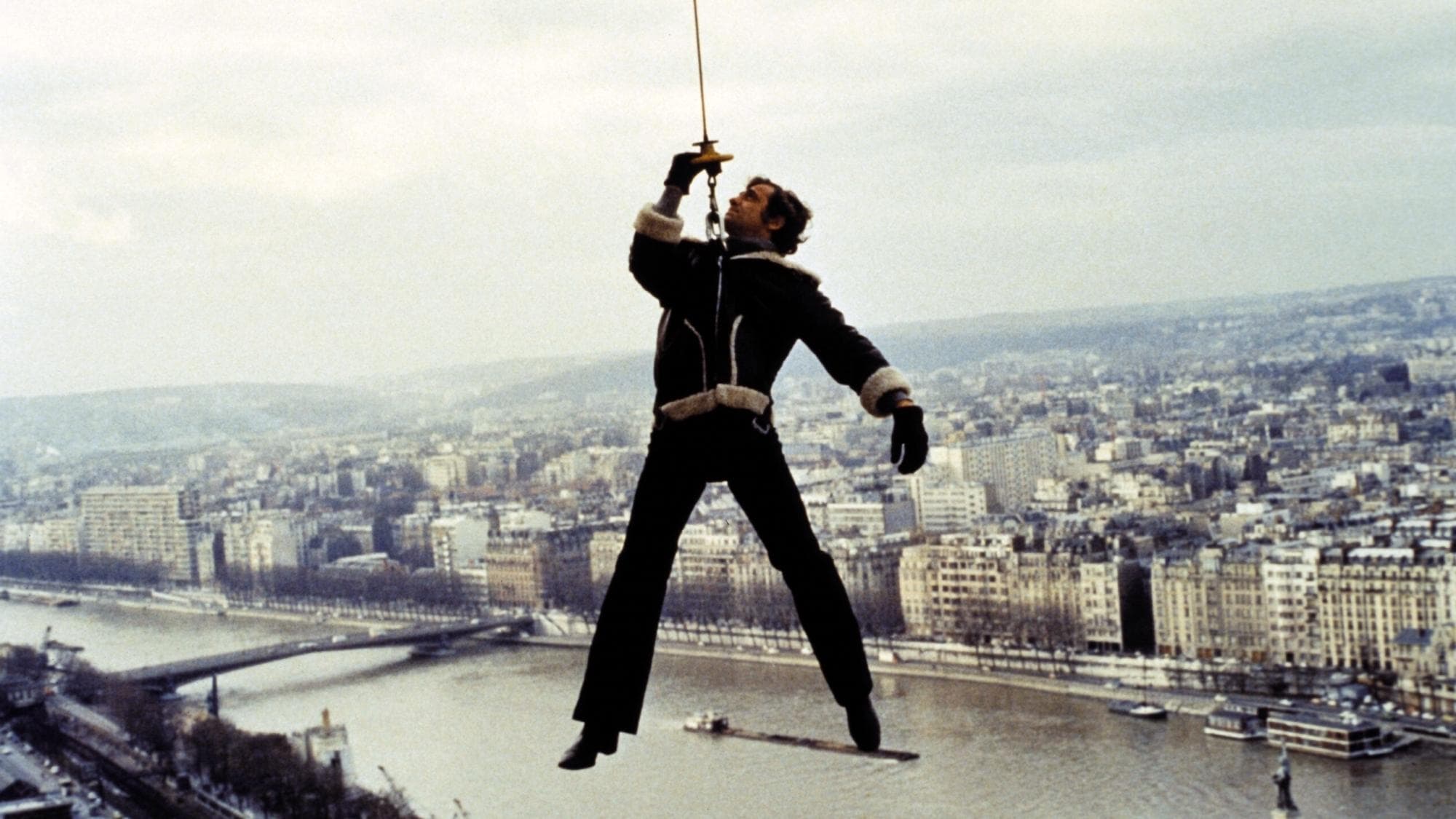 Il poliziotto della brigata criminale