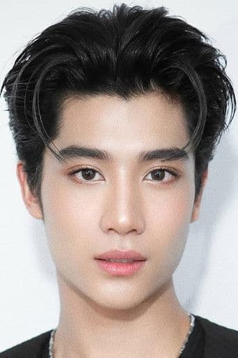 ธีธัช คุ้มเมือง